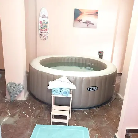 House With 3 Bedrooms In With Wonderful Mountain View Furnished Terrace And Wifi 800 M From The Beach 펜션