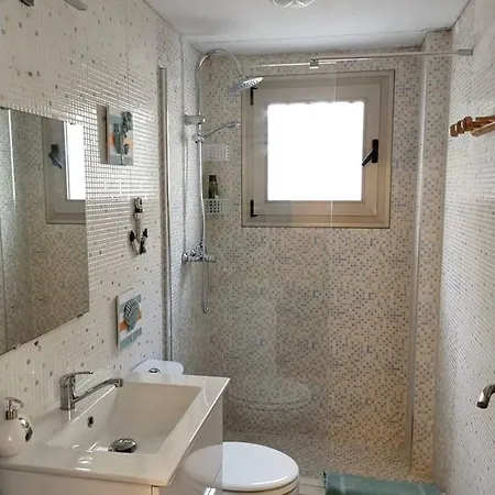 펜션 House With 3 Bedrooms In With Wonderful Mountain View Furnished Terrace And Wifi 800 M From The Beach