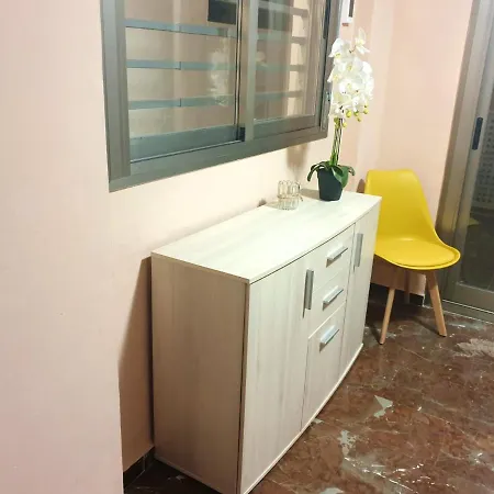House With 3 Bedrooms In With Wonderful Mountain View Furnished Terrace And Wifi 800 M From The Beach 펜션