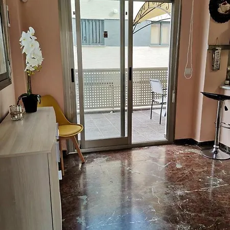House With 3 Bedrooms In With Wonderful Mountain View Furnished Terrace And Wifi 800 M From The Beach 간디아